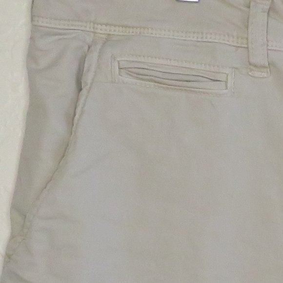 American Eagle* Men's 1.5"‎ Belt Loop Multipocketed Flat Khaki Shorts~ Size 38 - Picture 12 of 12
